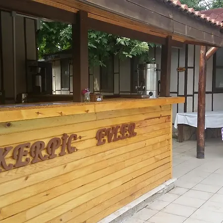 Kerpic Evler Yaniklar (Mugla)